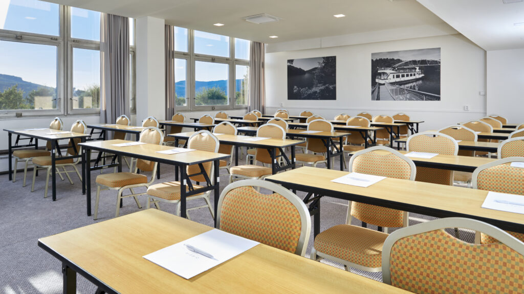 Conference room at orea resort with school-style meeting arrangements